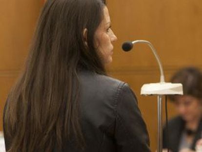 Mar&iacute;a &Aacute;ngeles Molina during her trial.  