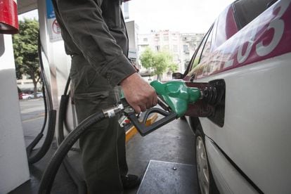 All hands to the pumps... service stations will set their own prices from next year.