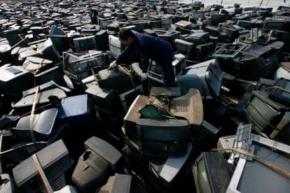 What should you do with your electronic waste? | Science | EL PAÍS