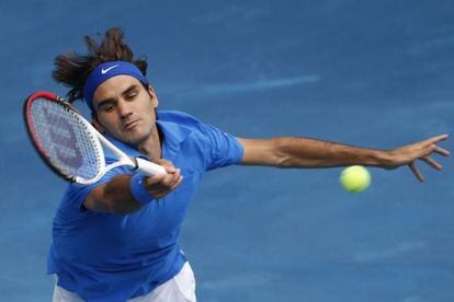 Roger Federer is back to number two in the world after his three-set victory in the Madrid Open final.