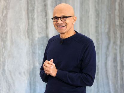 Microsoft CEO Satya Nadella unveils a new version of the Bing search engine with an intelligent chat feature.