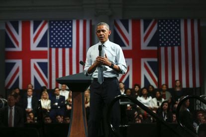 US President Barack Obama delivering a speech in London.
