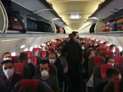 Iberia Express passengers decry lack of social distancing on near-full flight