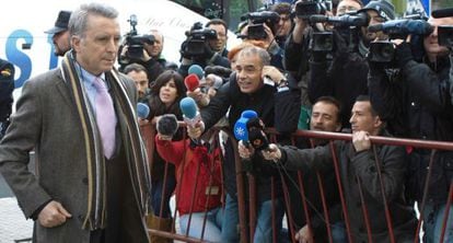 José Ortega Cano arrives at court in Seville in March 2013.