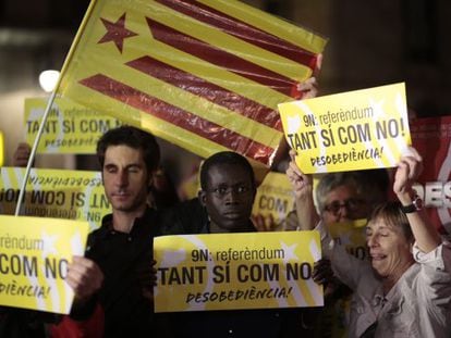 Pro-independence groups are pressuring the Catalan executive to act.