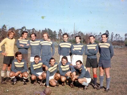 One of the last photos of the Numa Turcatti players before the Andes plane crash in 1972. Turcatti, is crouched down, second from left. Photo provided by Raúl Zorrilla.