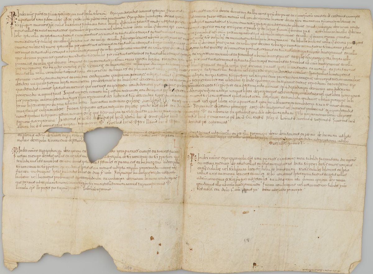 Rusia entrega a España copia digital de valioso manuscrito medieval robado en 1835 |  Cultura