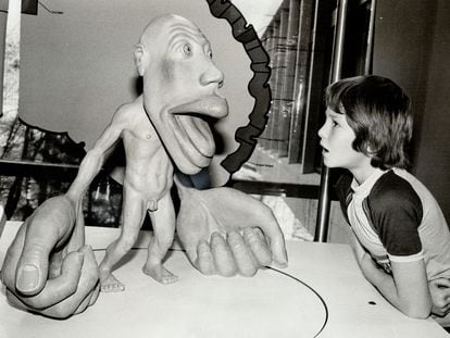 Depiction of the motor homunculus in a 1981 exhibit at the Ontario Science Center Canadian science museum.