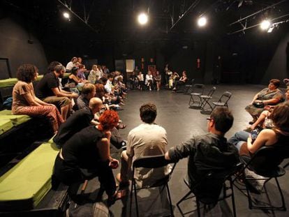 A networking meeting of theater professionals at the Teatro Pradillo in Madrid.