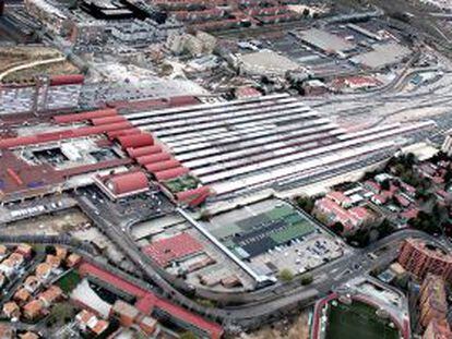 An aerial image of the Chamart&iacute;n station and railway lines that the urban development project wants to put underground.