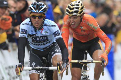 Alberto Contador and Samuel Sánchez, during Tuesday's Tour de France stage.