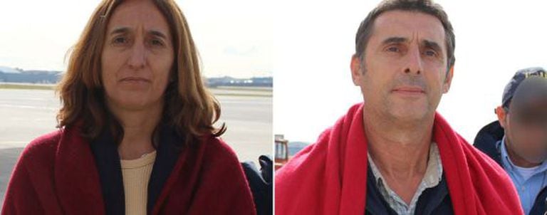 Itziar Alberdi Uranga (l) and Juan Jesús Narváez Goñia on their return on Tuesday from Spain.