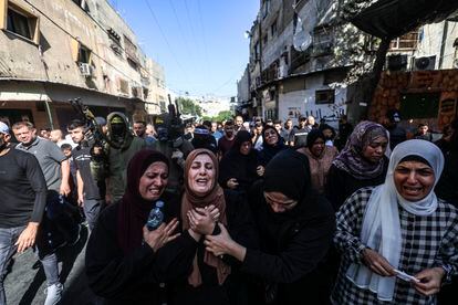 Guerra entre Israel y Gaza: Funeral de palestino asesinado por el ejército israelí