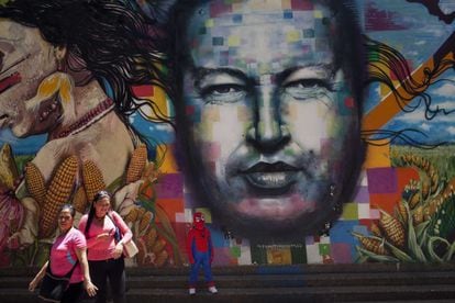 A mural of Chávez at the Fine Arts Museum in Caracas.