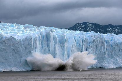 A piece of the Perito Moreno glacier, part of the Southern Patagonian Ice Field, breaks off and crashes into lake Argentina in the Los Glaciares National Park in 2019, in Santa Cruz province, Argentina.