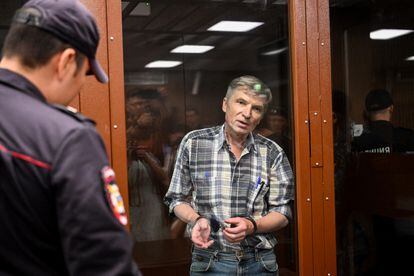 Alexei Gorinov, during the reading of the verdict in a Moscow court.