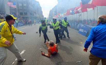 How the Red Sox will observe the 10th anniversary of the Boston Marathon  bombing