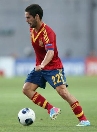 Isco of Spain during the UEFA European U21 Championships Group B match between Spain and Netherlands at Ha Moshava Stadium. 