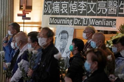 A vigil in Hong Kong for the late Wuhan doctor Li Wenliang, on February 7, 2020. 