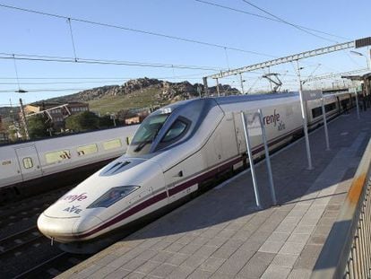 One of the AVE networks high-speed trains.