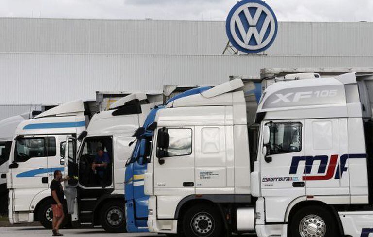 Trucks outside the Volkswagen plant in Navarre.