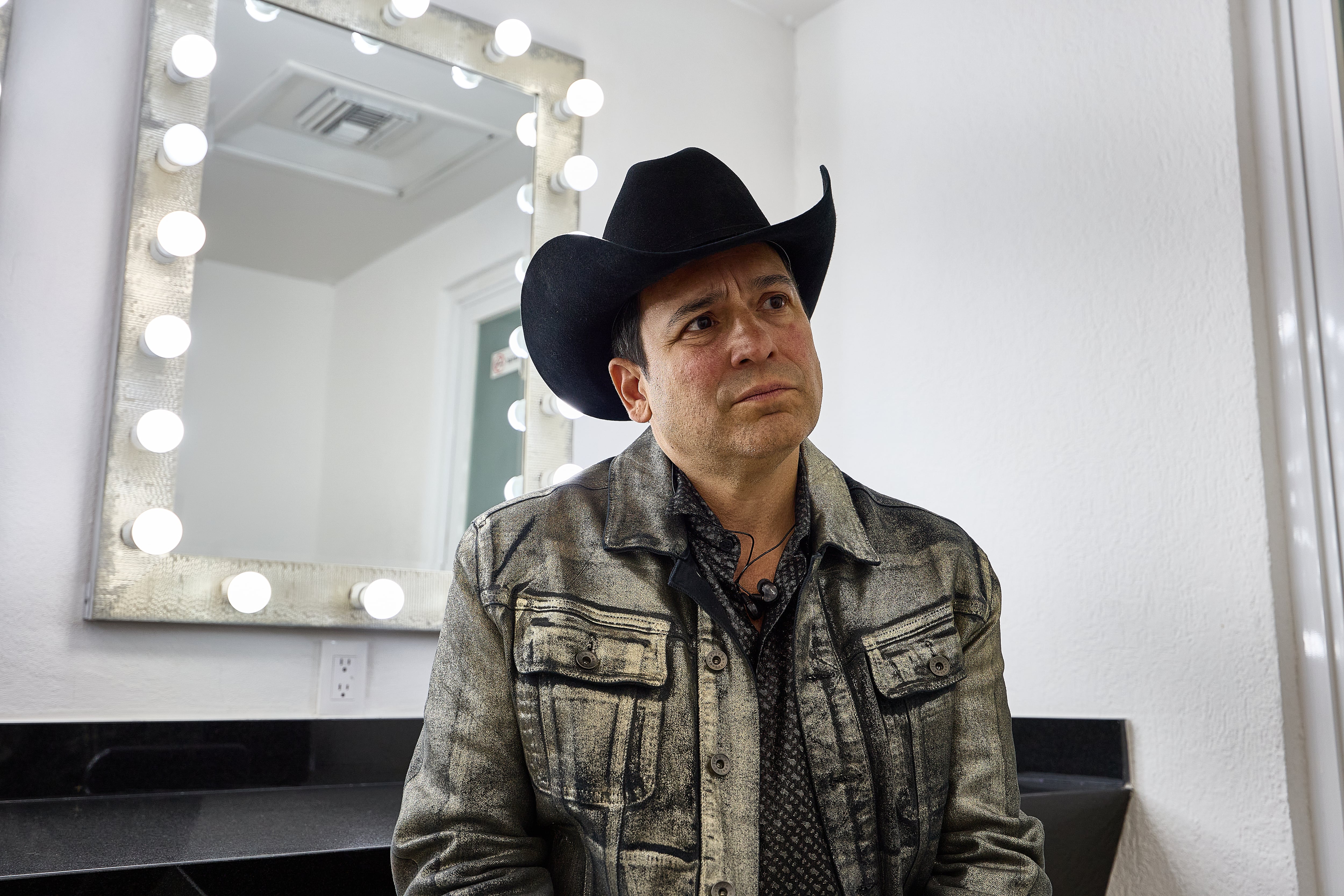 Live with Bobby Pulido, the Tejano music star running for the United States Congress