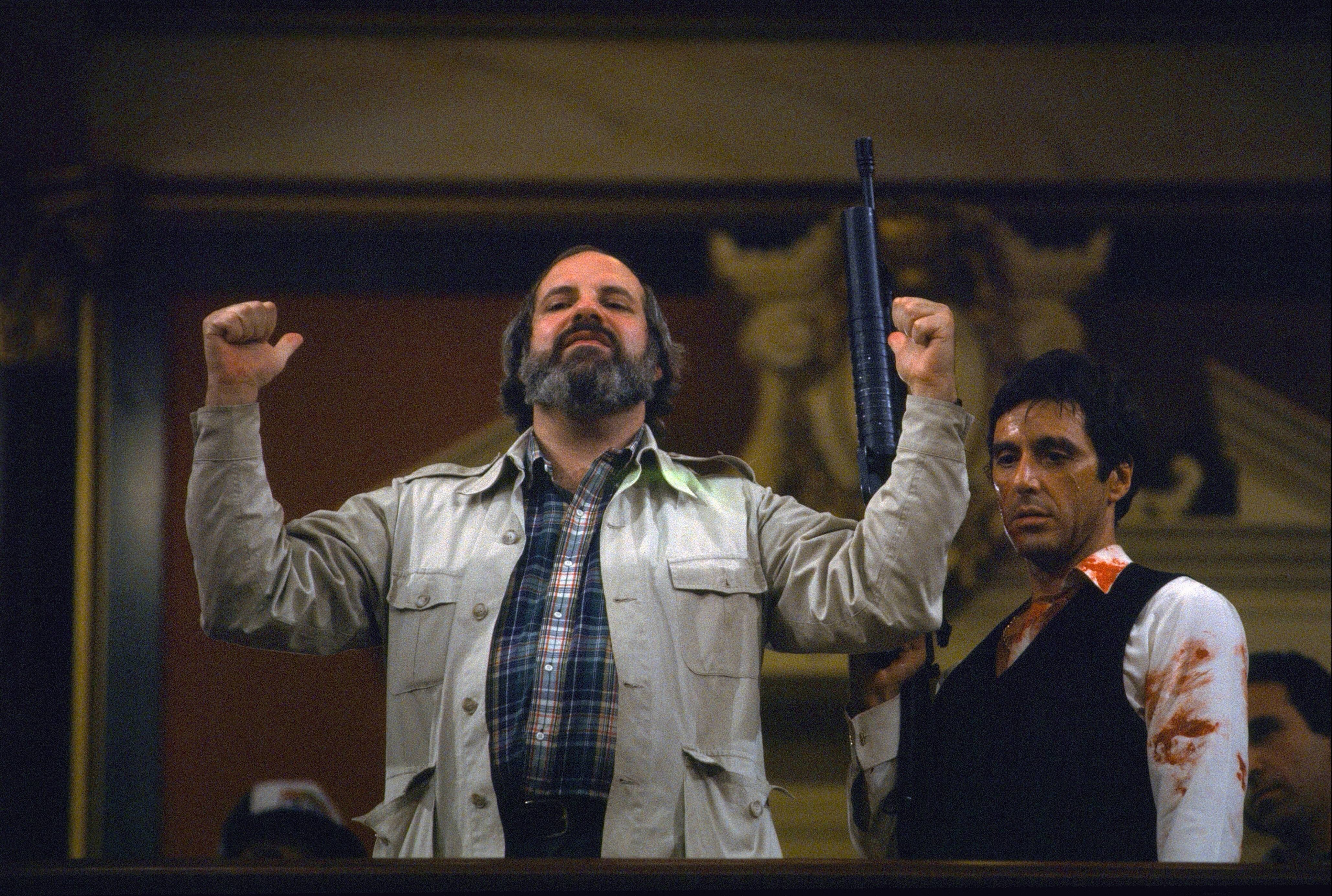 Brian De Palma directing Al Pacino in ‘Scarface’ (1983). 