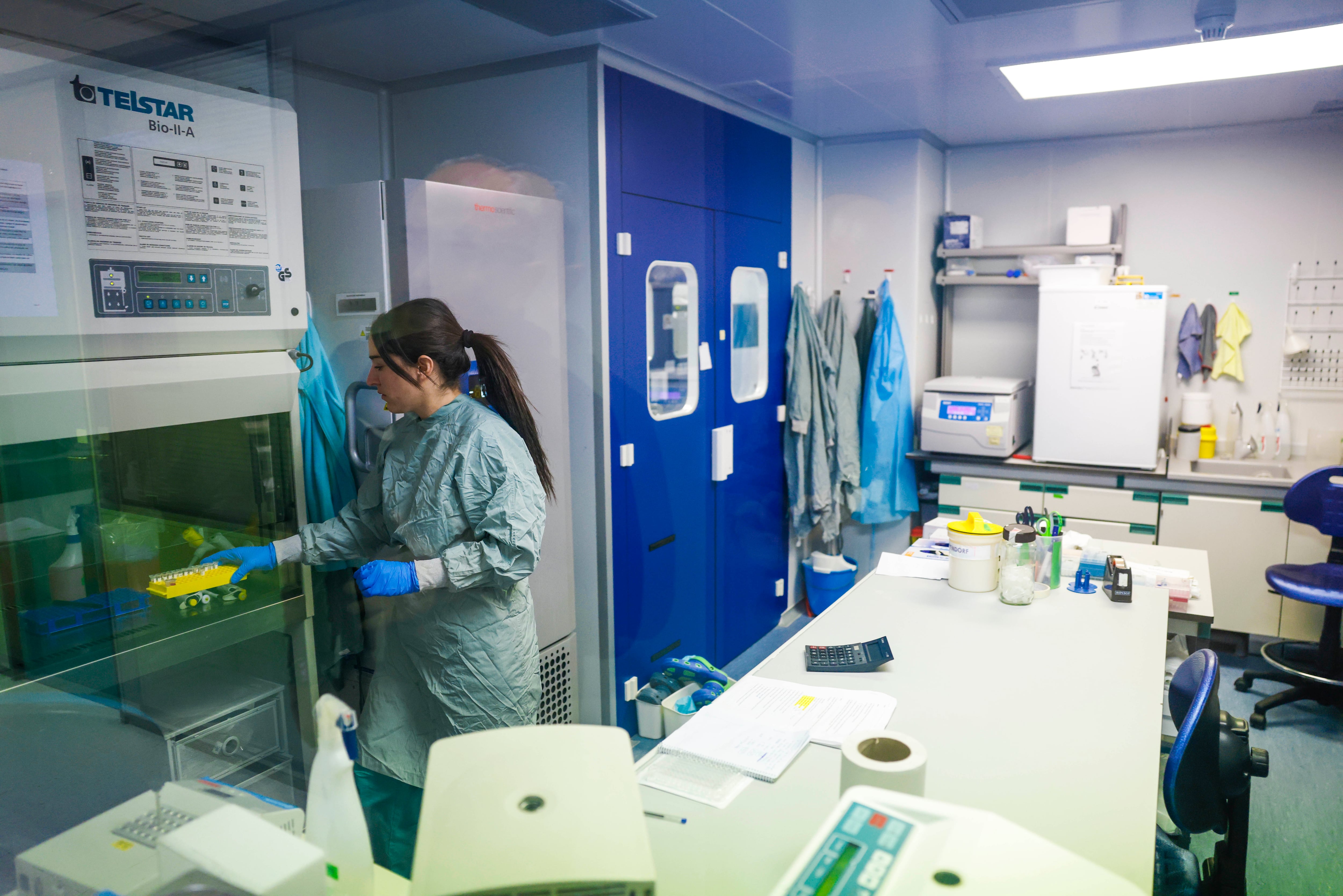 Biologist Marta Díaz de Frutos, in the high-security laboratory for plague at the Visavet center, in Madrid.