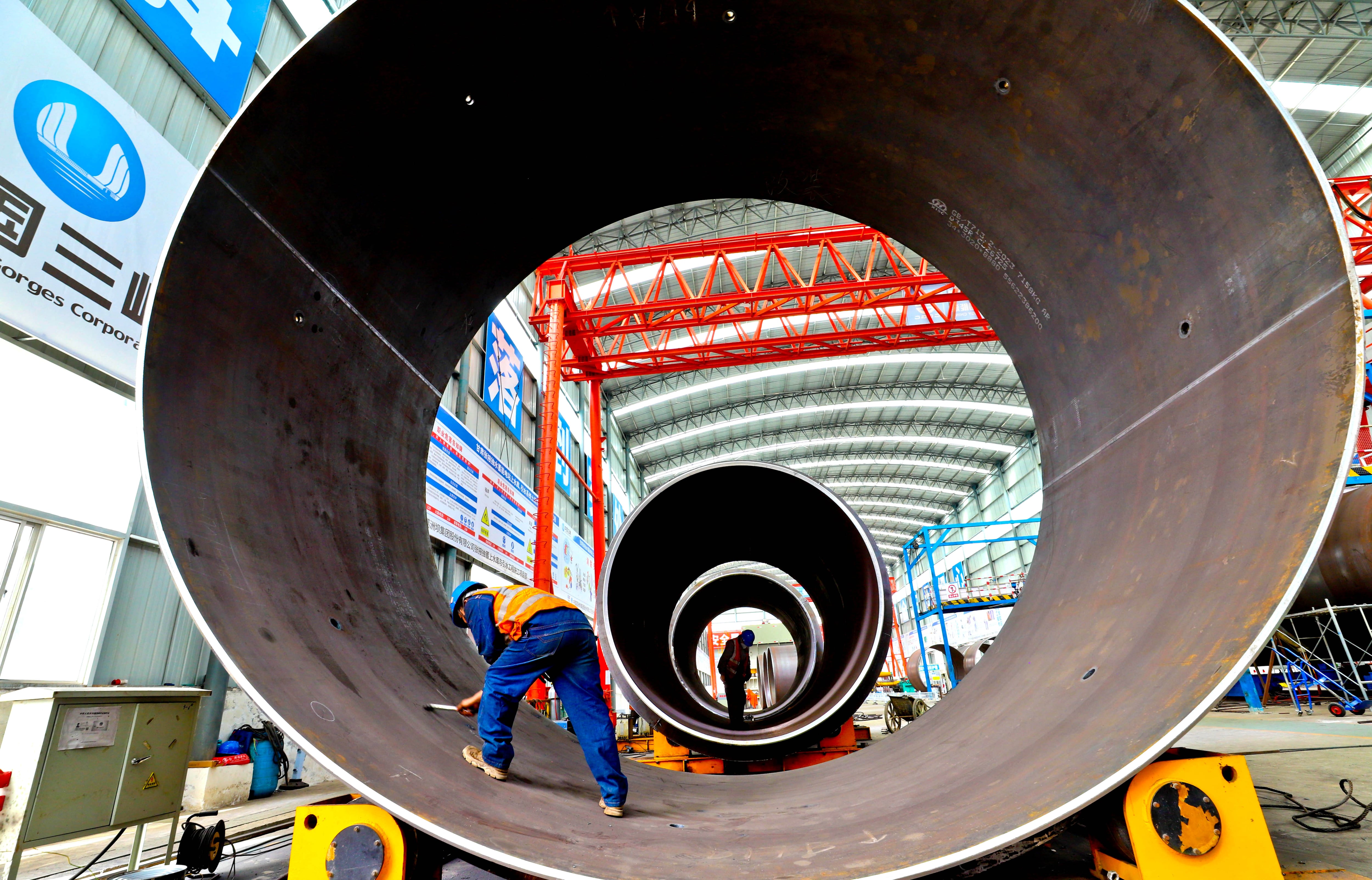 World economy in 2026: Three scenarios and a dystopia