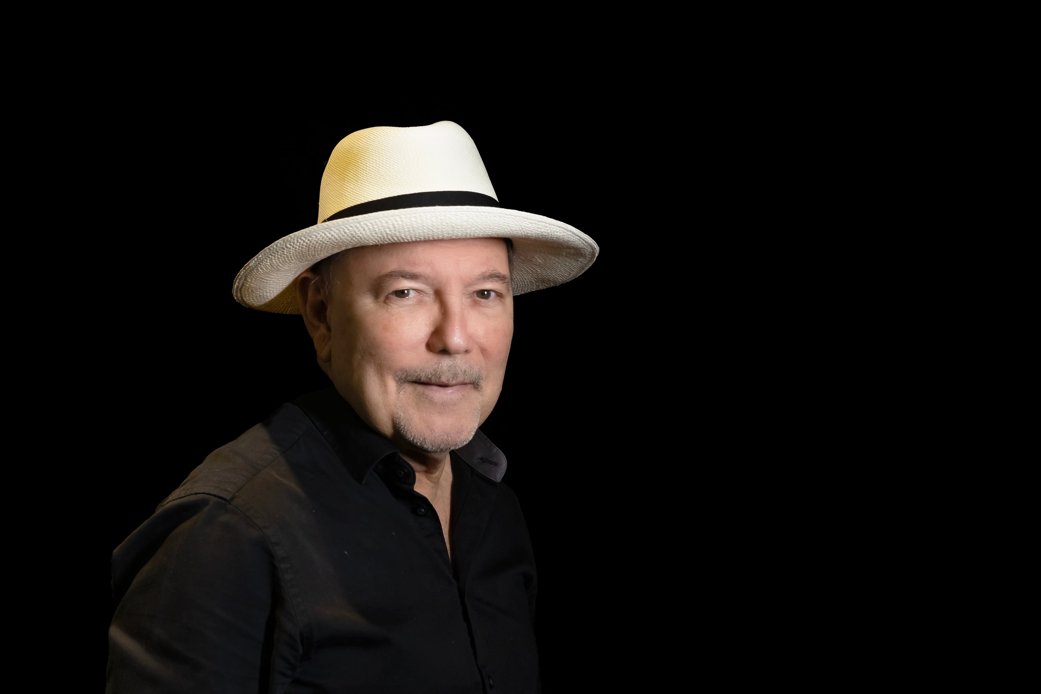 Rubén Blades wants to return home: ‘I have neglected my family and friends’
