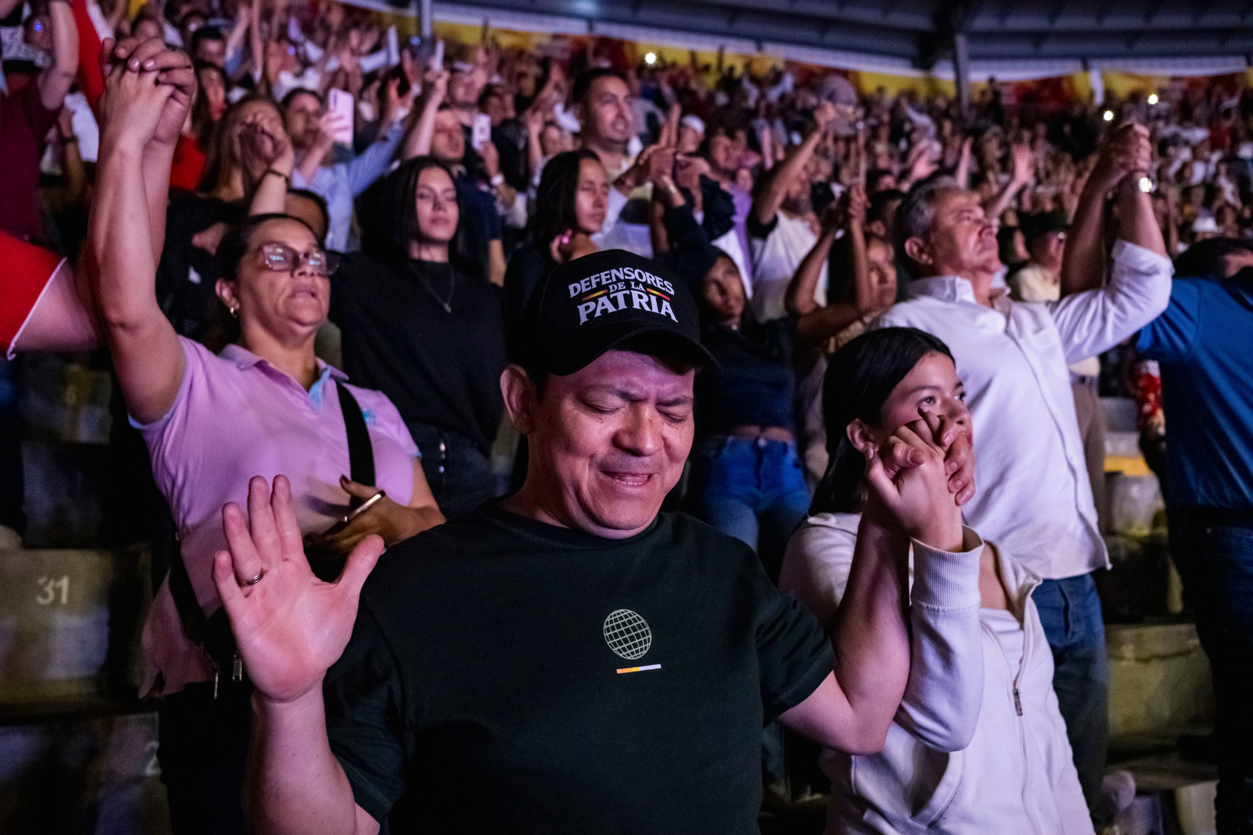 Supporters of Abelardo de la Espriella at a campaign event in Cali on March 12.