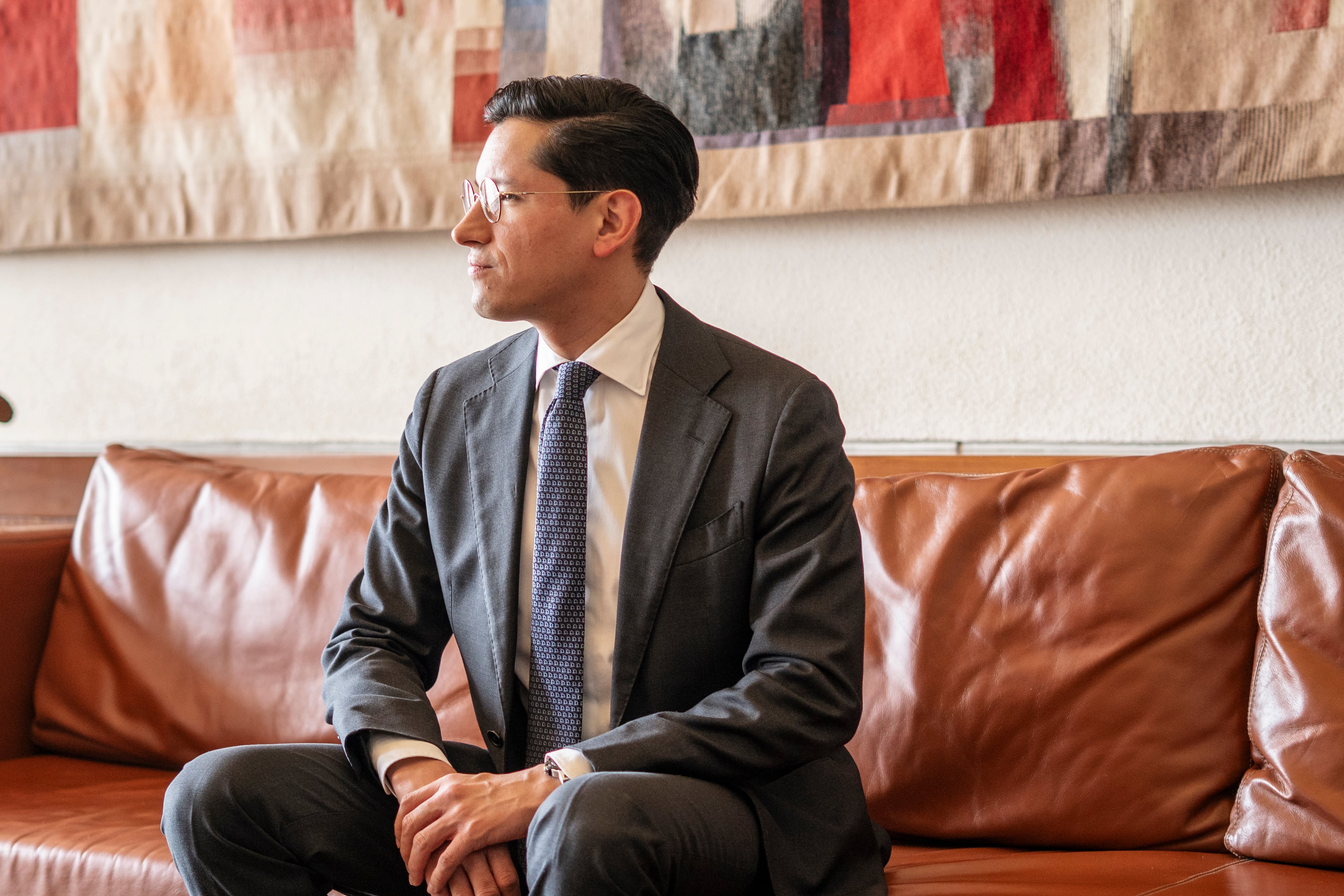 The foreign secretary Roberto Velasco.