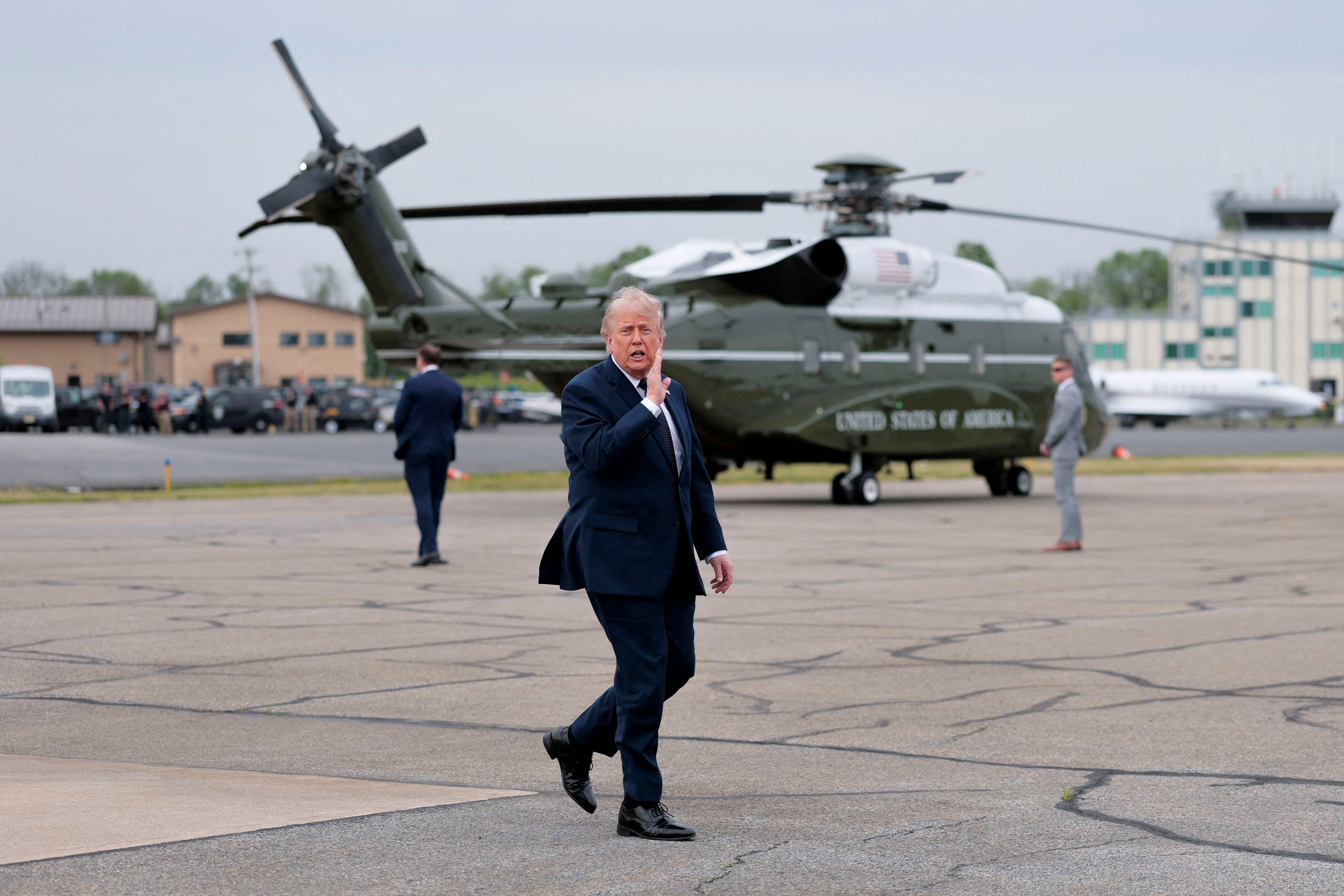 The US considers a deal with Iran to reopen the Strait of Hormuz to be within reach