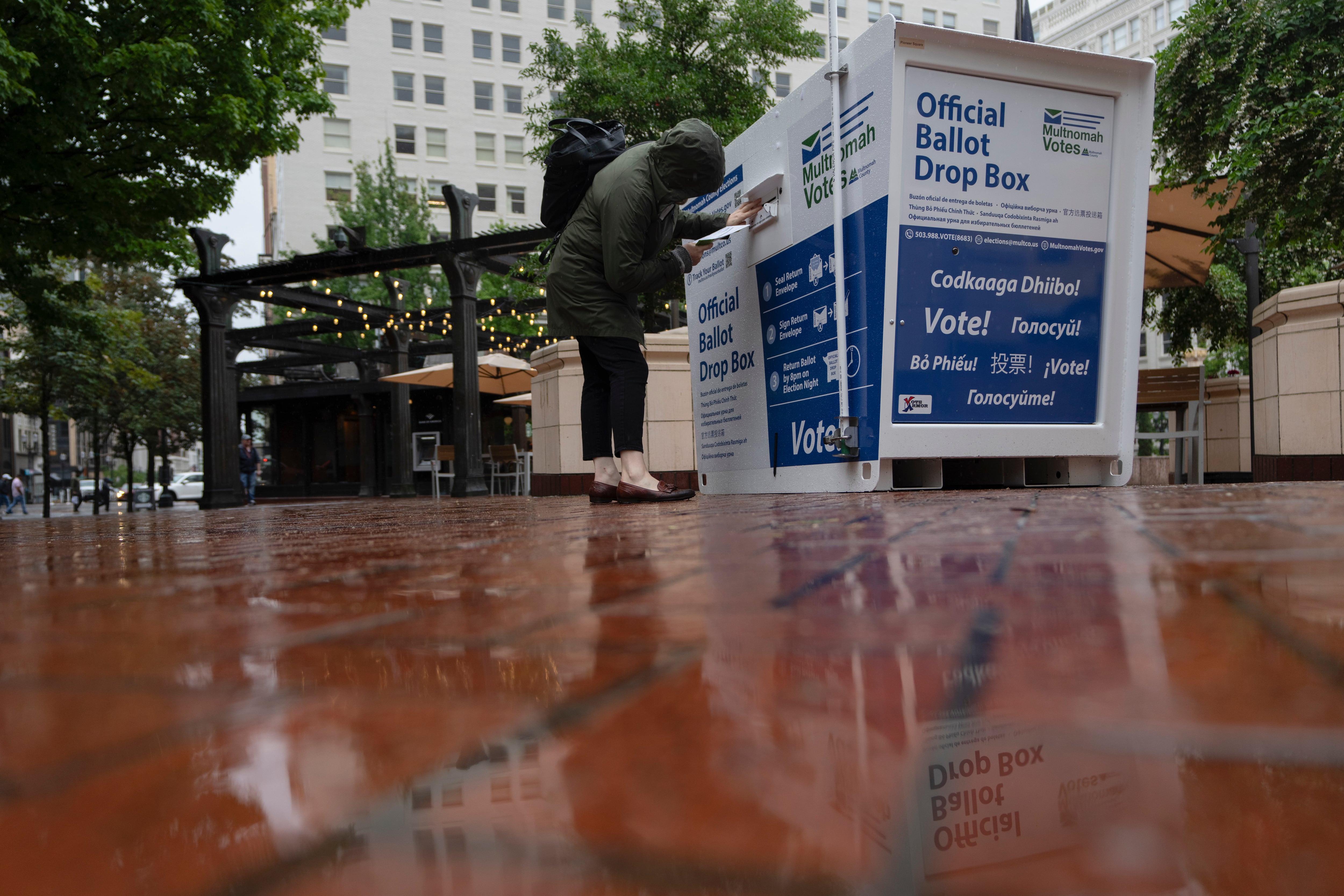 Absentee and early voting in the US: What to know before the November 3 midterms