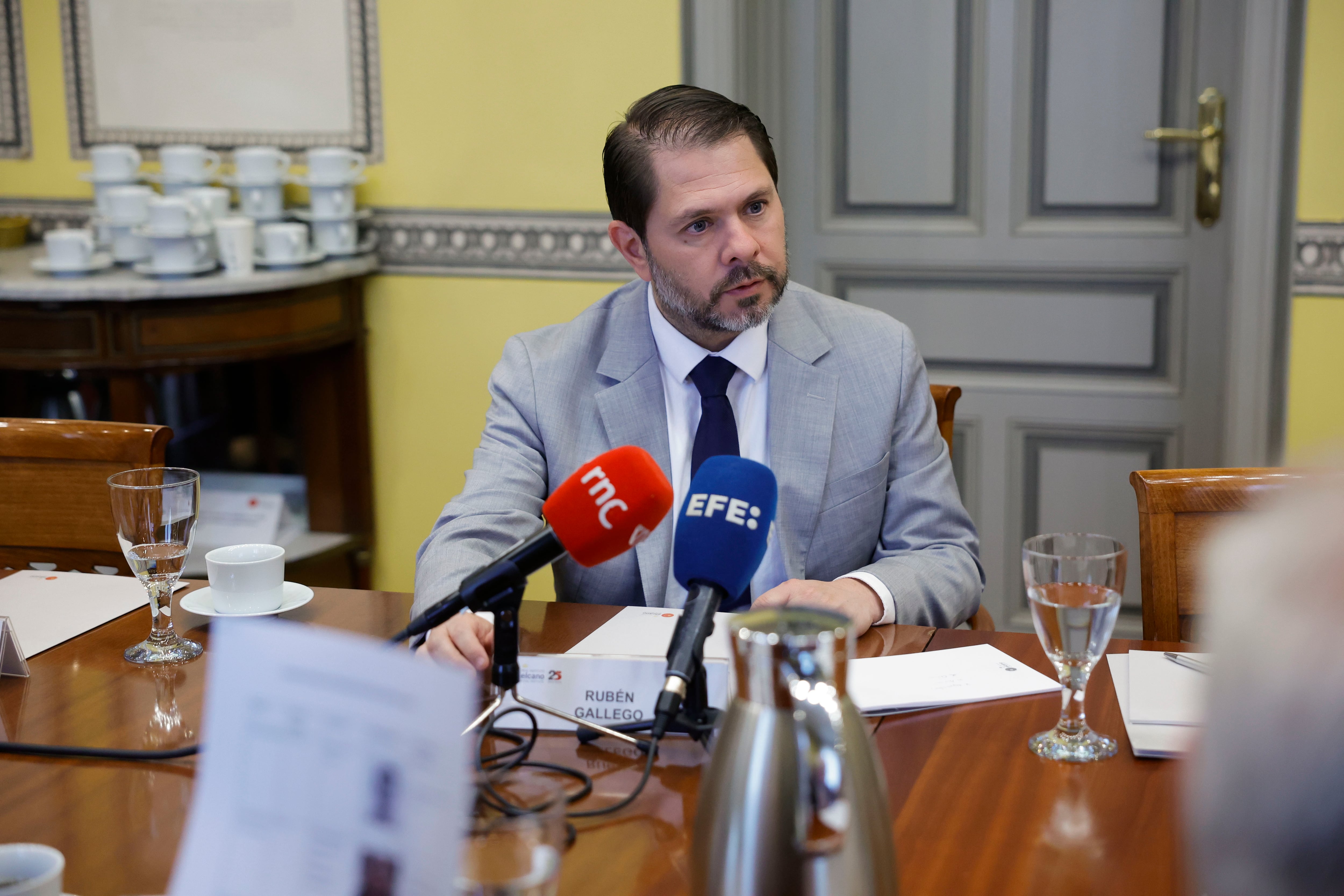 Rubén Gallego, Democratic senator: ‘Marco Rubio is obsessed with Cuba, but it is not a threat to the US’