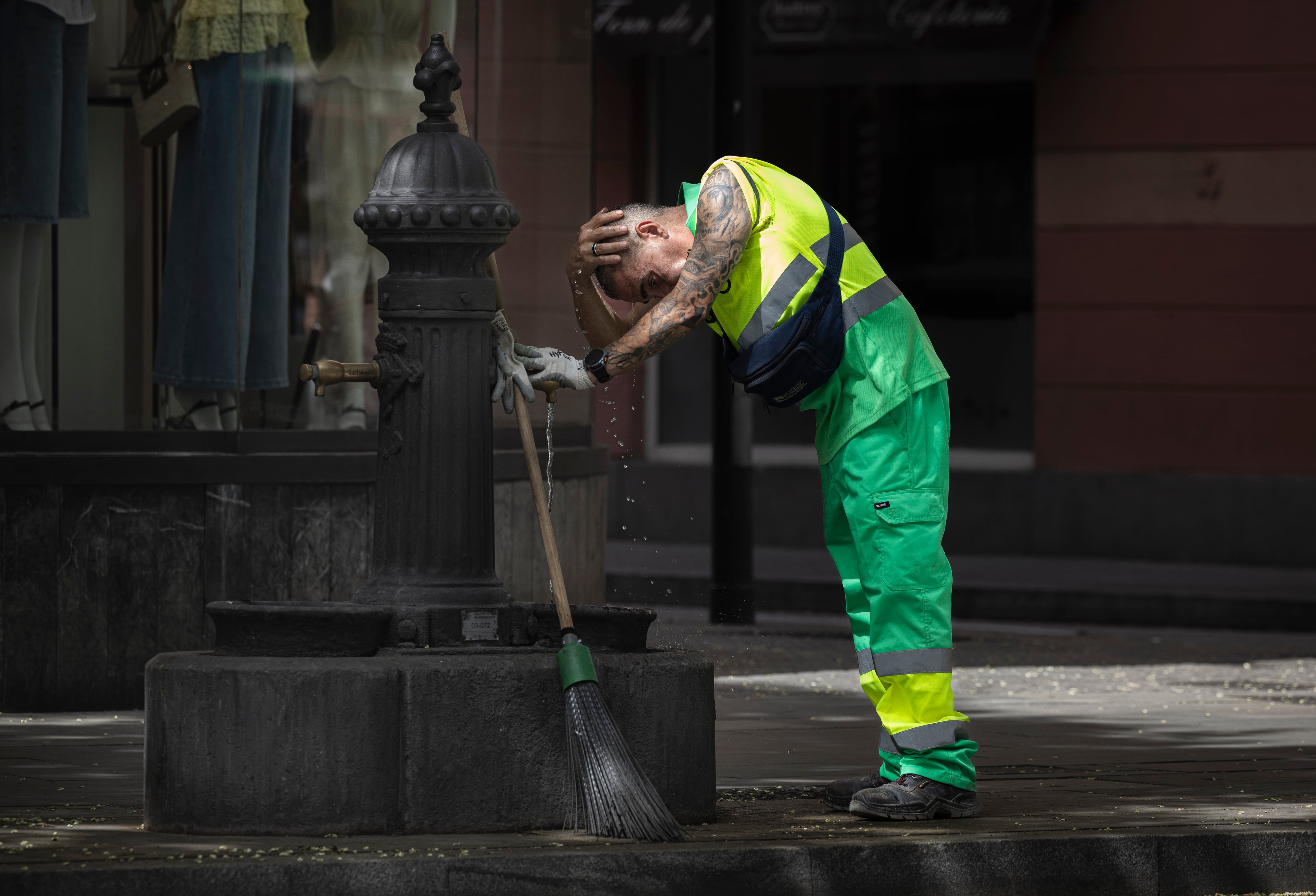 Over 1,000 people may have died from June heatwave in Spain