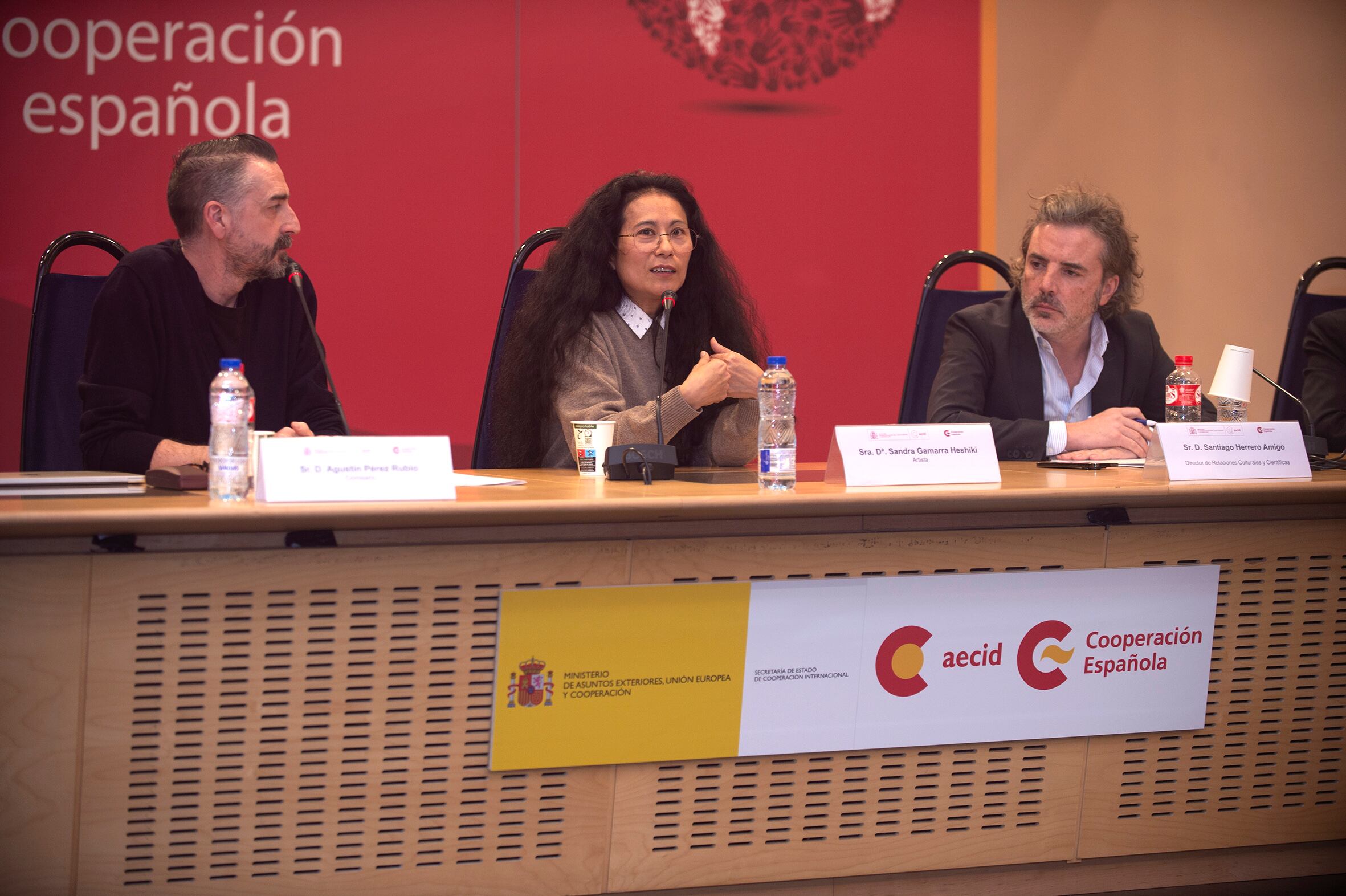 From left, Agustín Pérez Rubio, Sandra Gamarra and Santiago Herrero, during the presentation of 'Pinacoteca migrante.'
