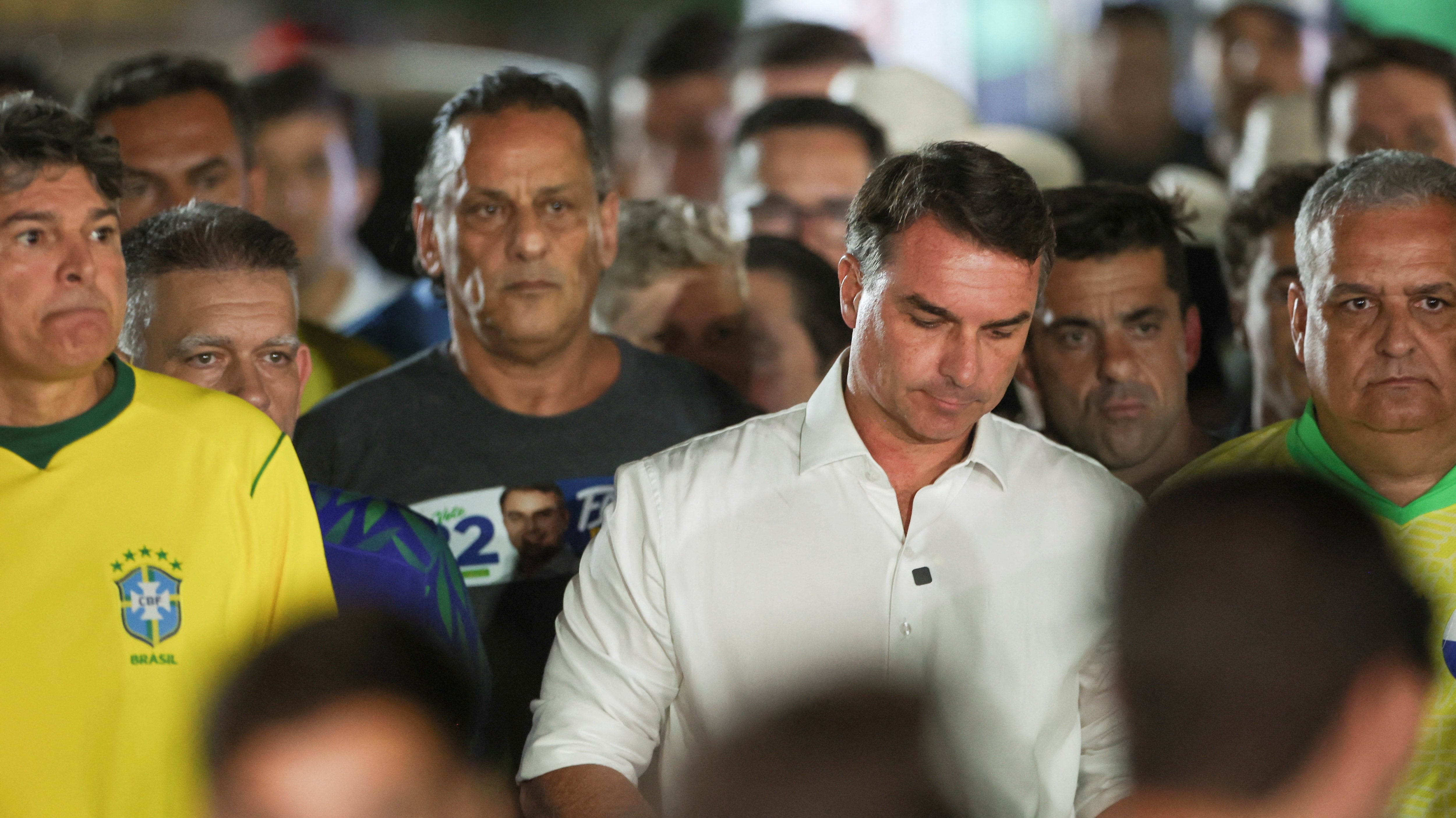 Bolsonaro backtracks and says he will serve as Lula’s opposition 