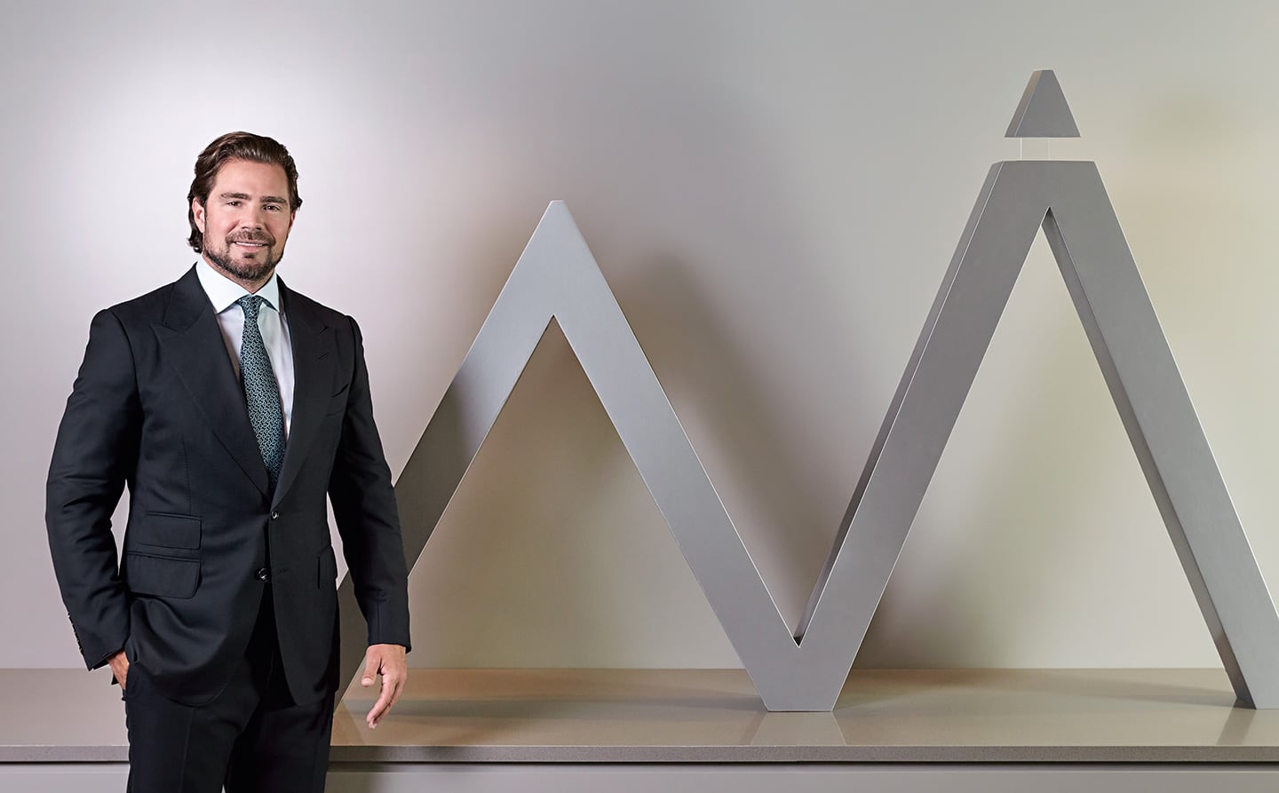 Daniel Vorcaro, the jailed banker who is a threat to Brazil’s rich and powerful, clings to his secrets for now