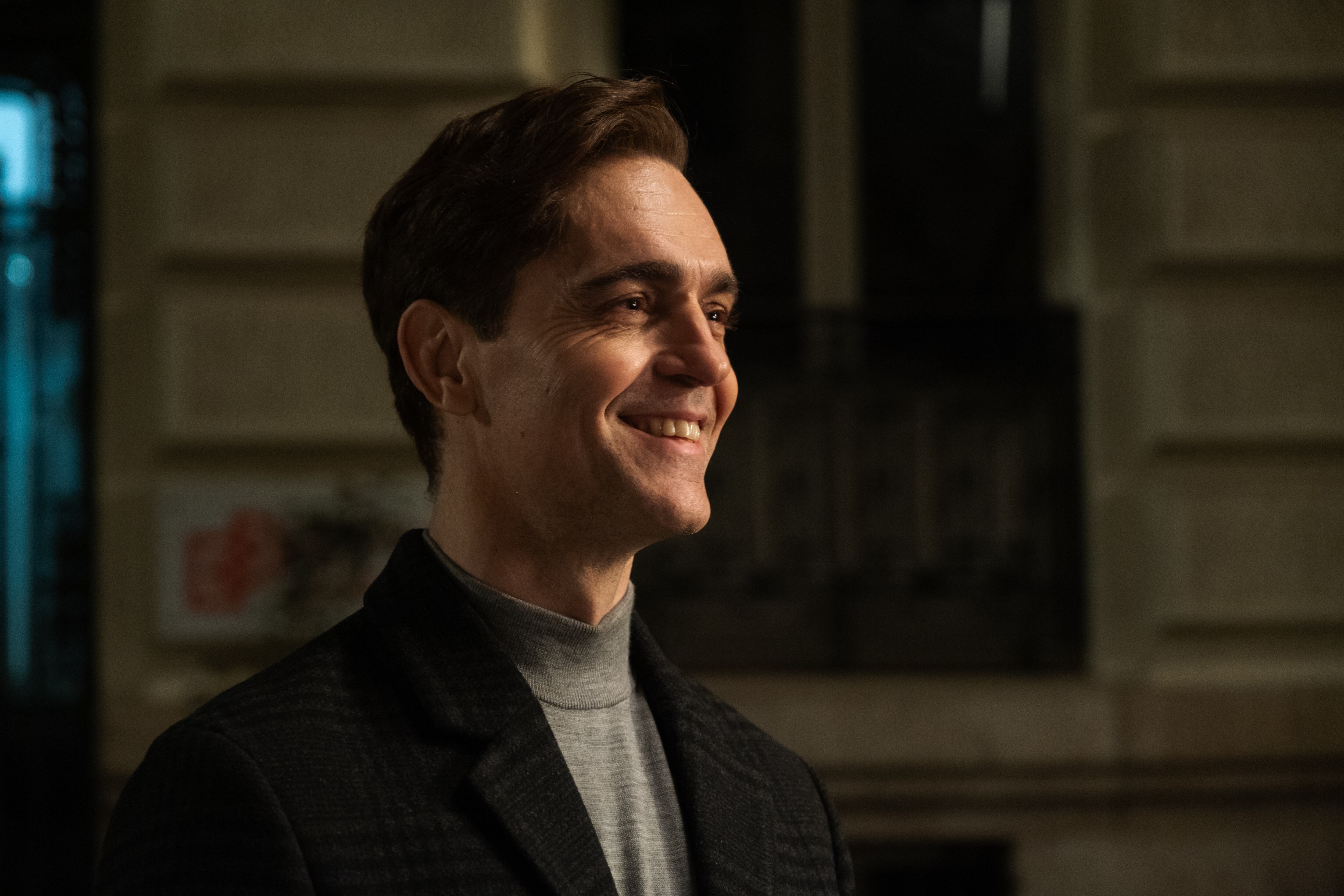 Pedro Alonso in the first episode of 'Berlin and the Lady with the Ermine.'