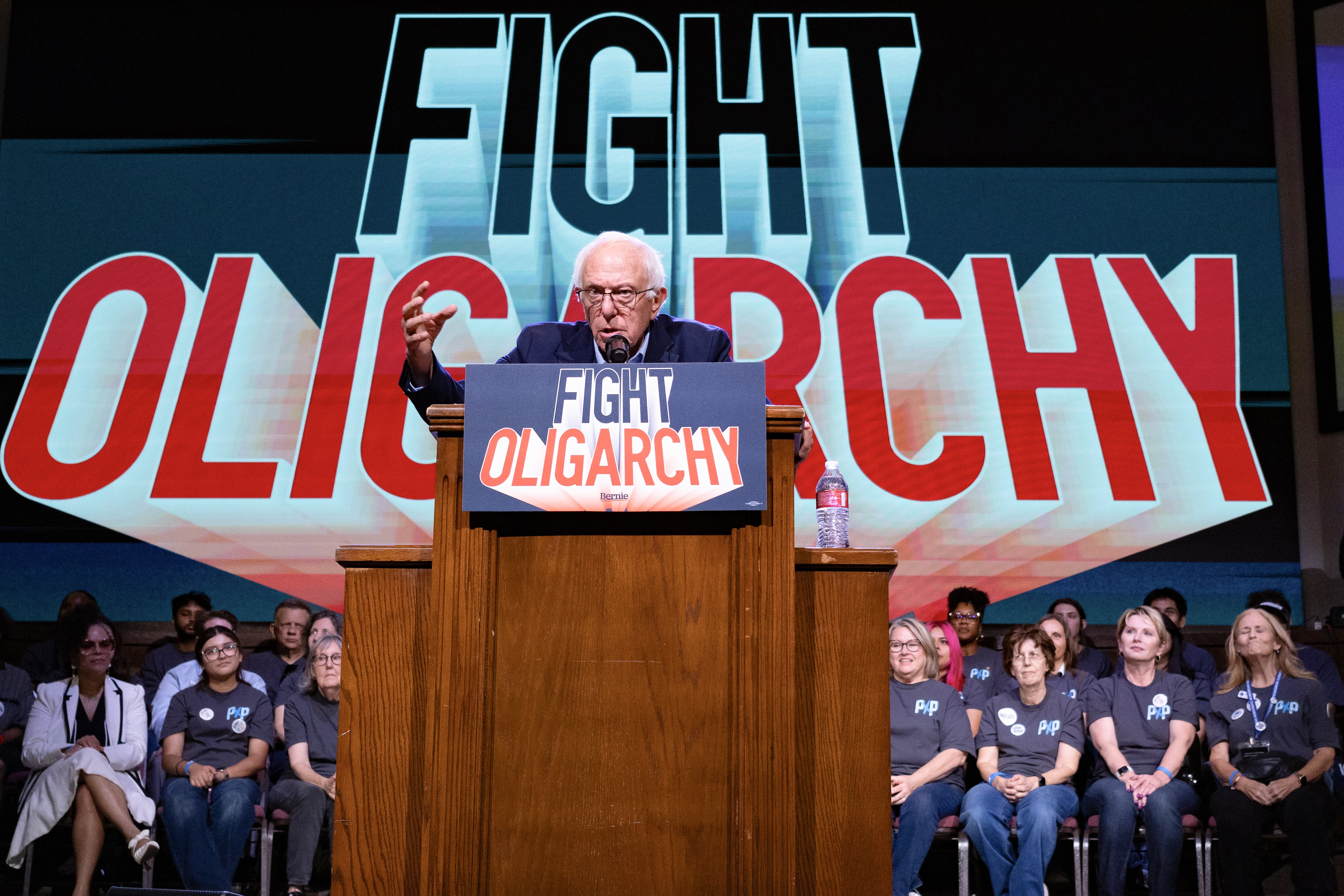 Bernie Sanders intensifica su gira electoral en Estados Unidos