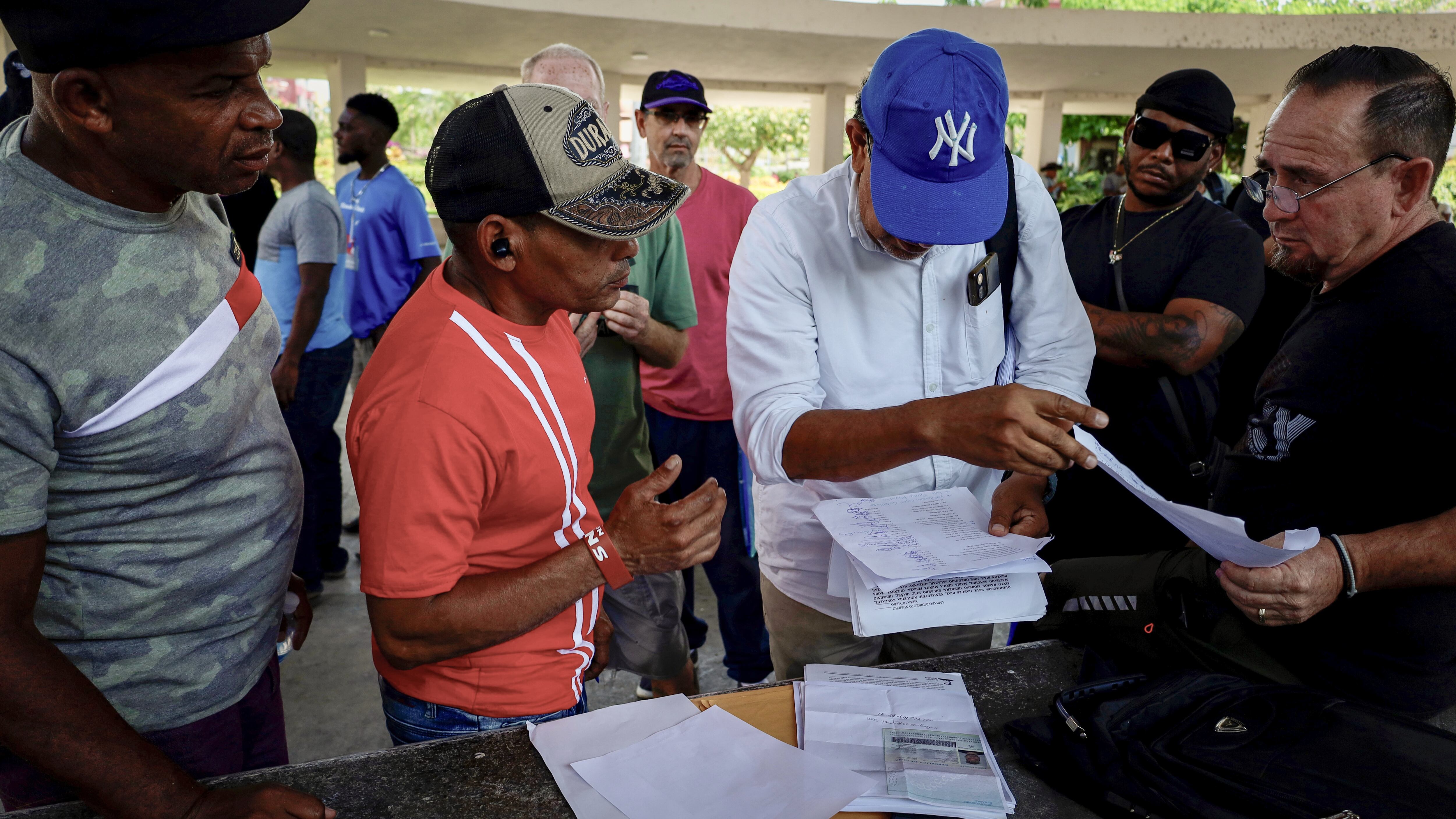 The opaque limbo of foreigners deported by the US to Mexico