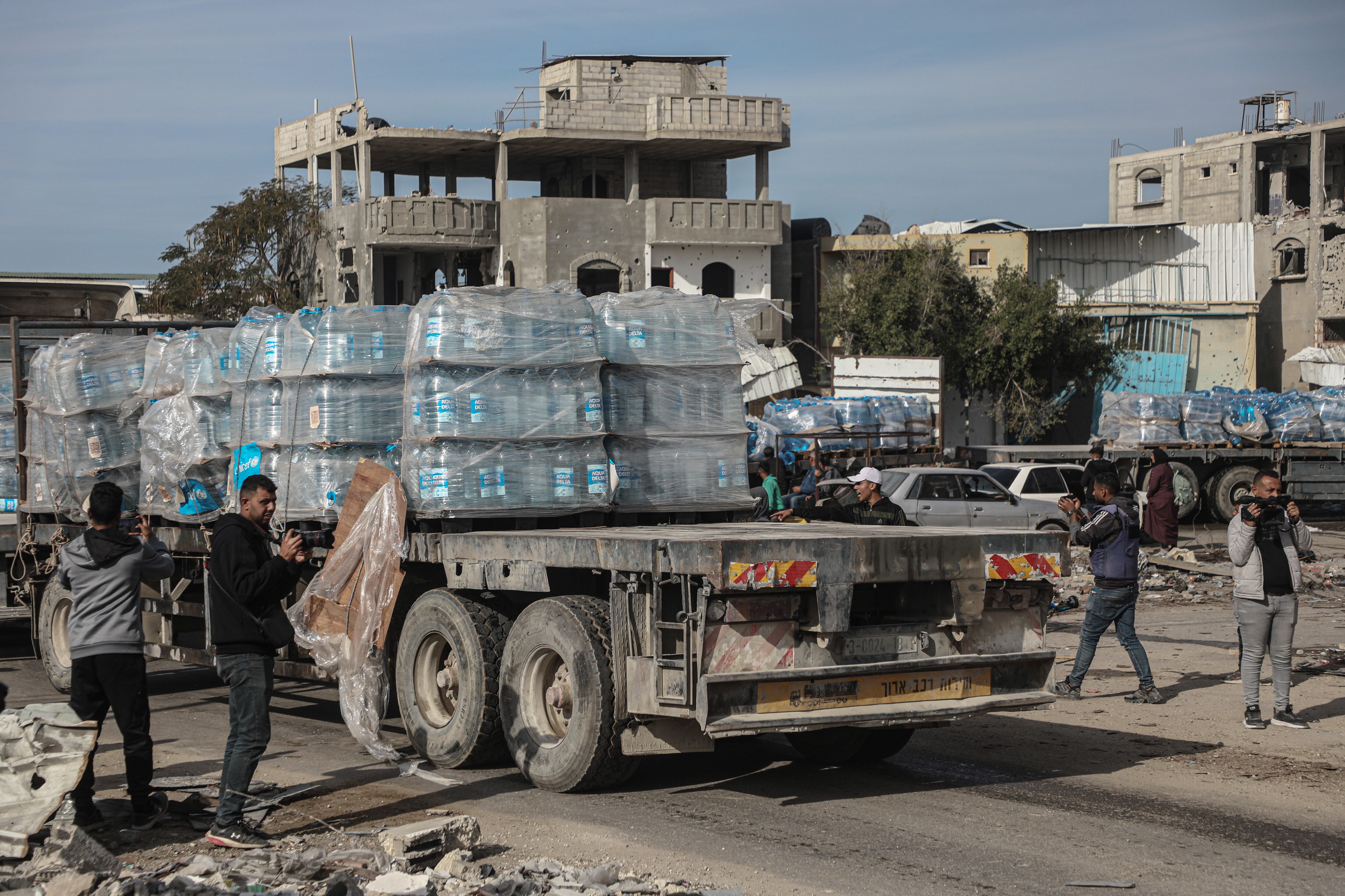 Gaza ceasefire prompts highest volumes of humanitarian aid inflow since start of war