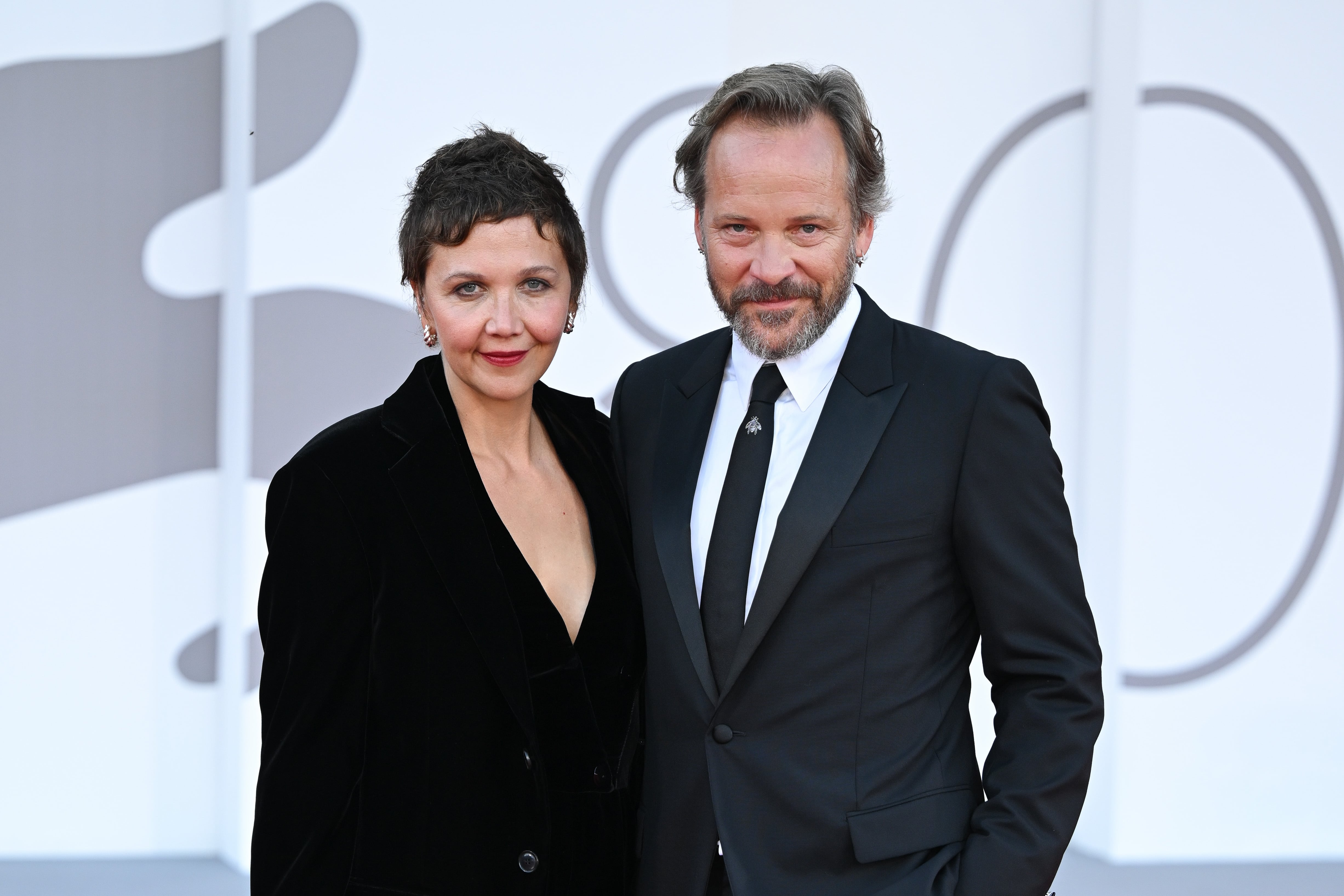 The art of mastering jealousy, according to Maggie Gyllenhaal — or how to direct your husband in sex scenes
