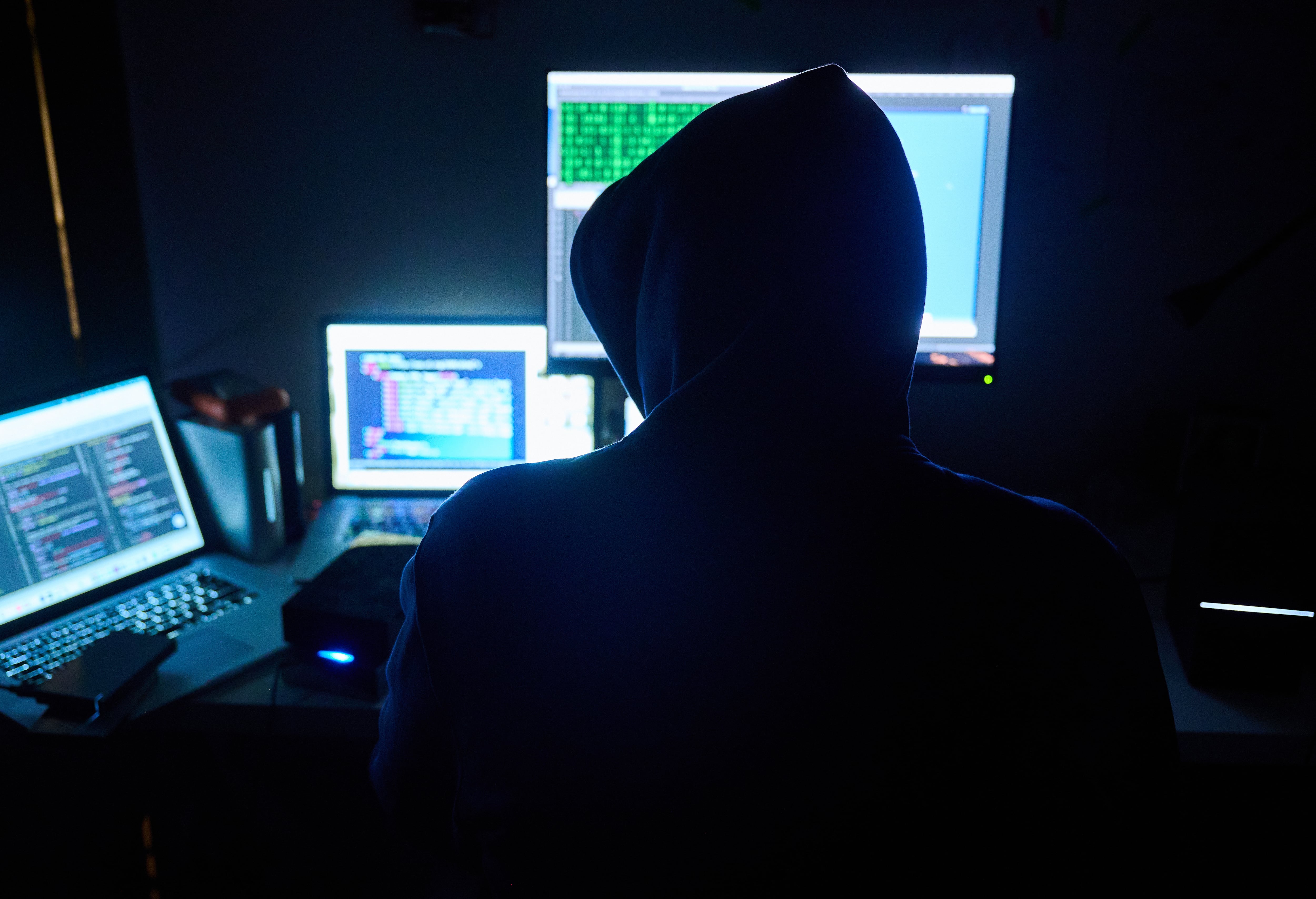 Livestreamed pedophilia, a massive stolen credit card market, but smaller than one might expect: This is the dark web