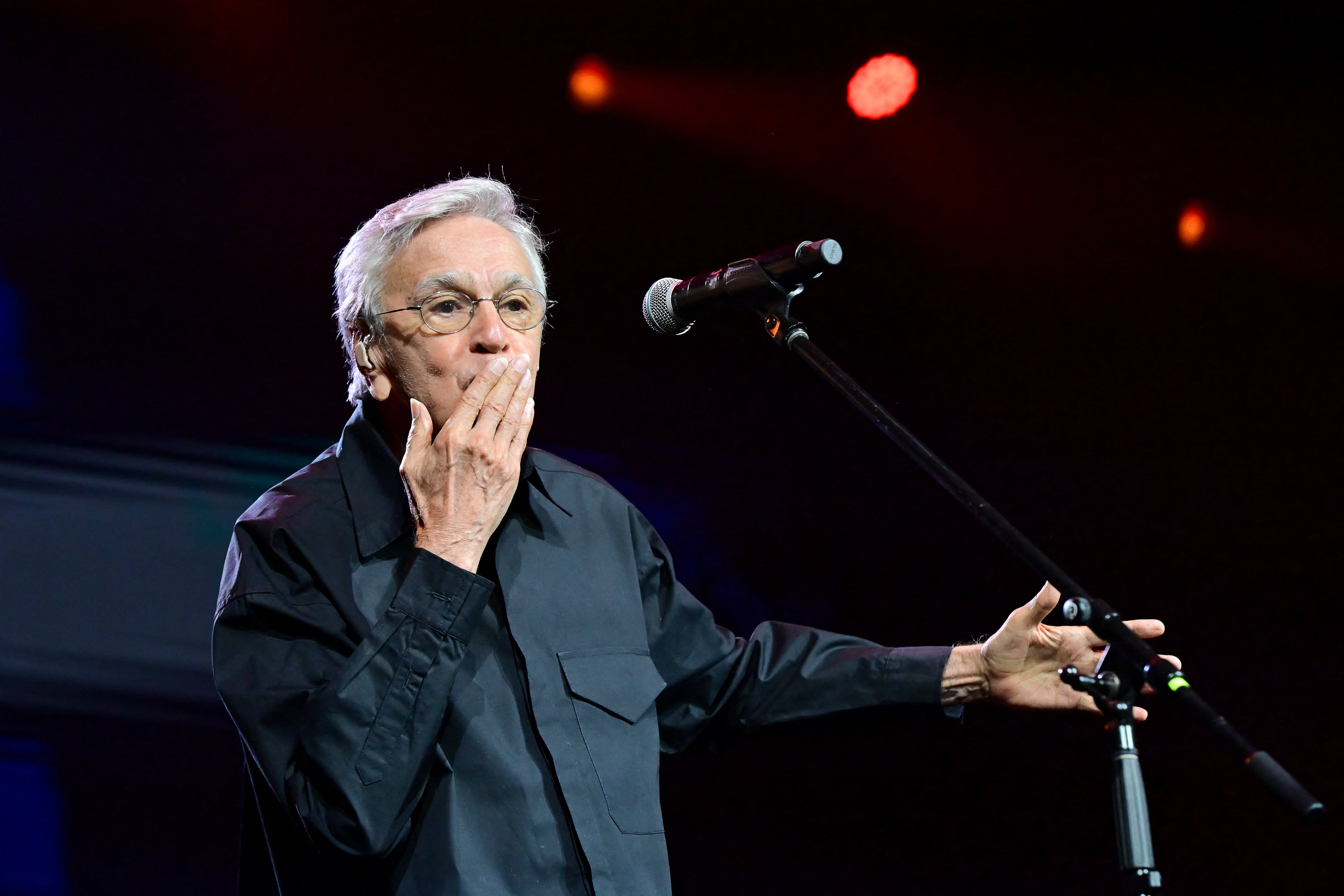 Caetano Veloso: ‘Right now concern predominates within me; Brazil seems unable to save itself’
