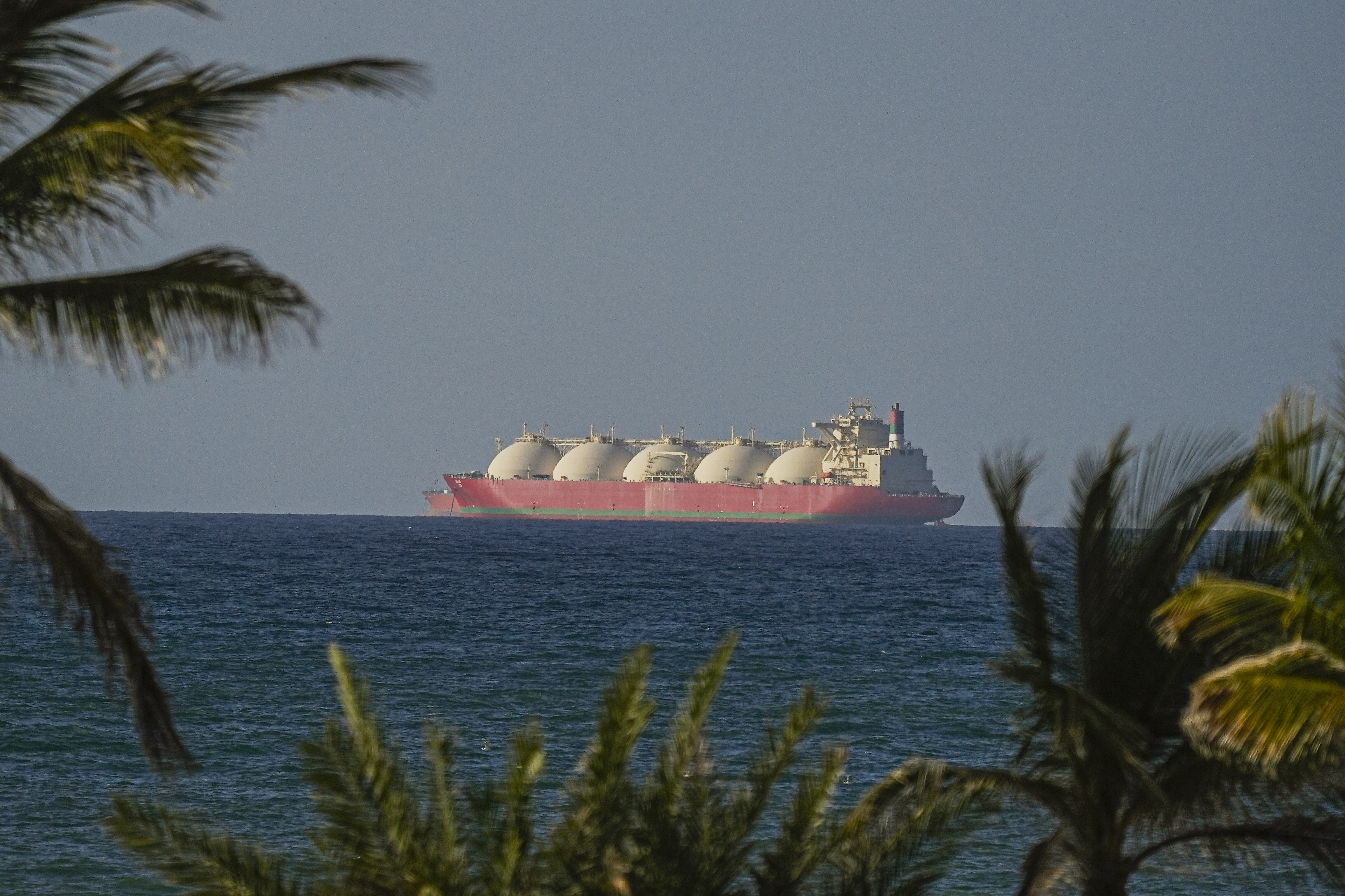 Mines in the Strait of Hormuz, Iran’s almost invisible weapon that has put the world’s most powerful navy in check