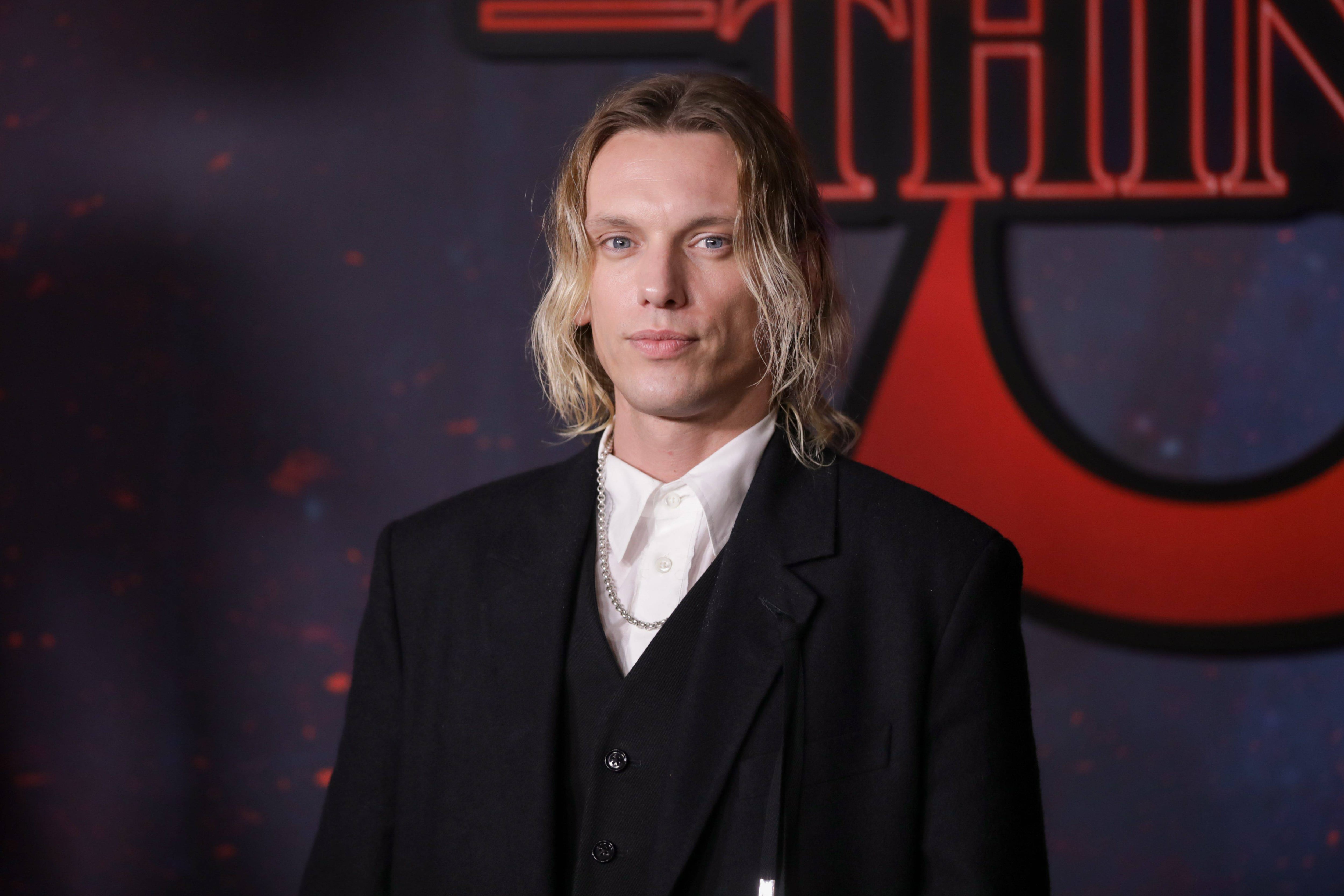 Jamie Campbell Bower, the actor who survived Vecna in ‘Stranger Things’ — and himself
