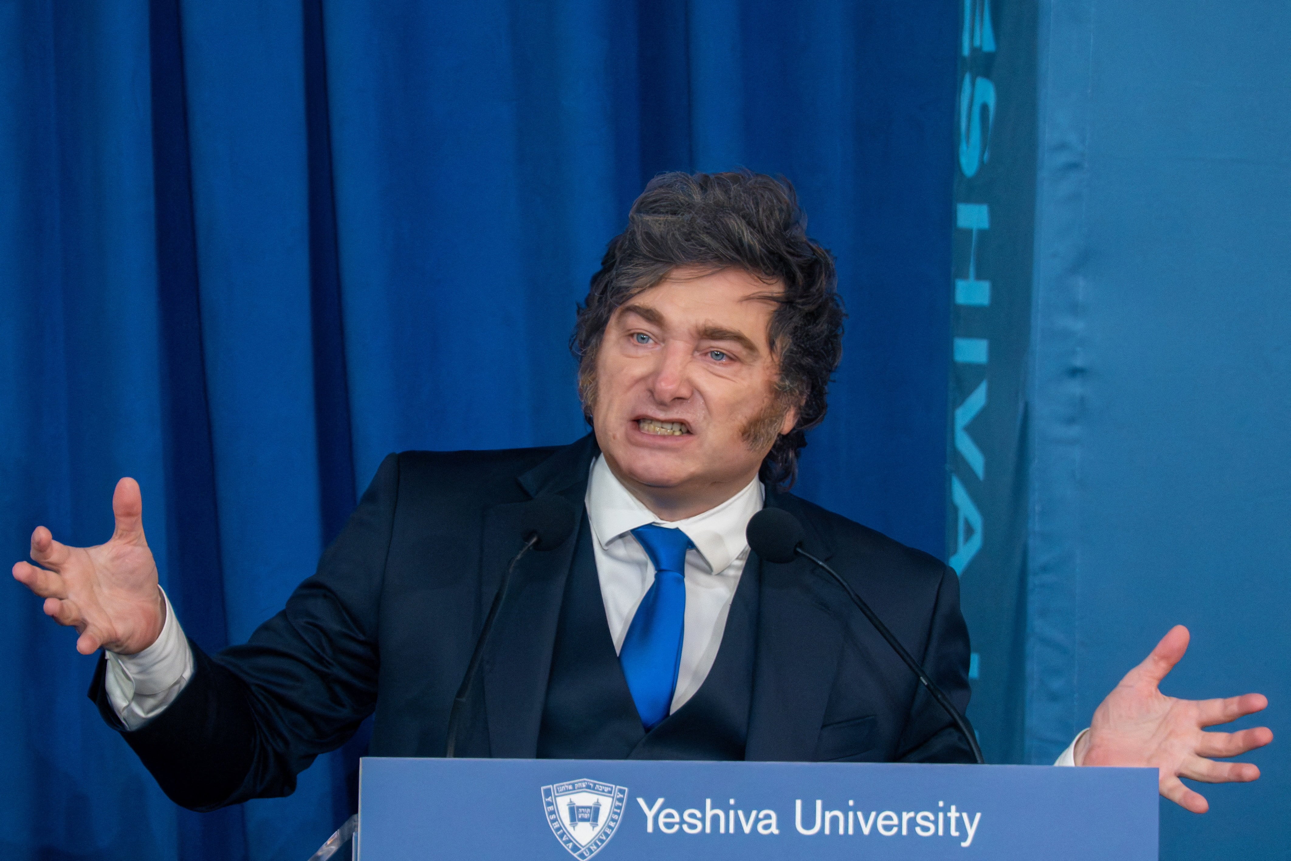 Javier Milei faces the dilemma of lowering inflation or boosting the economy in Argentina