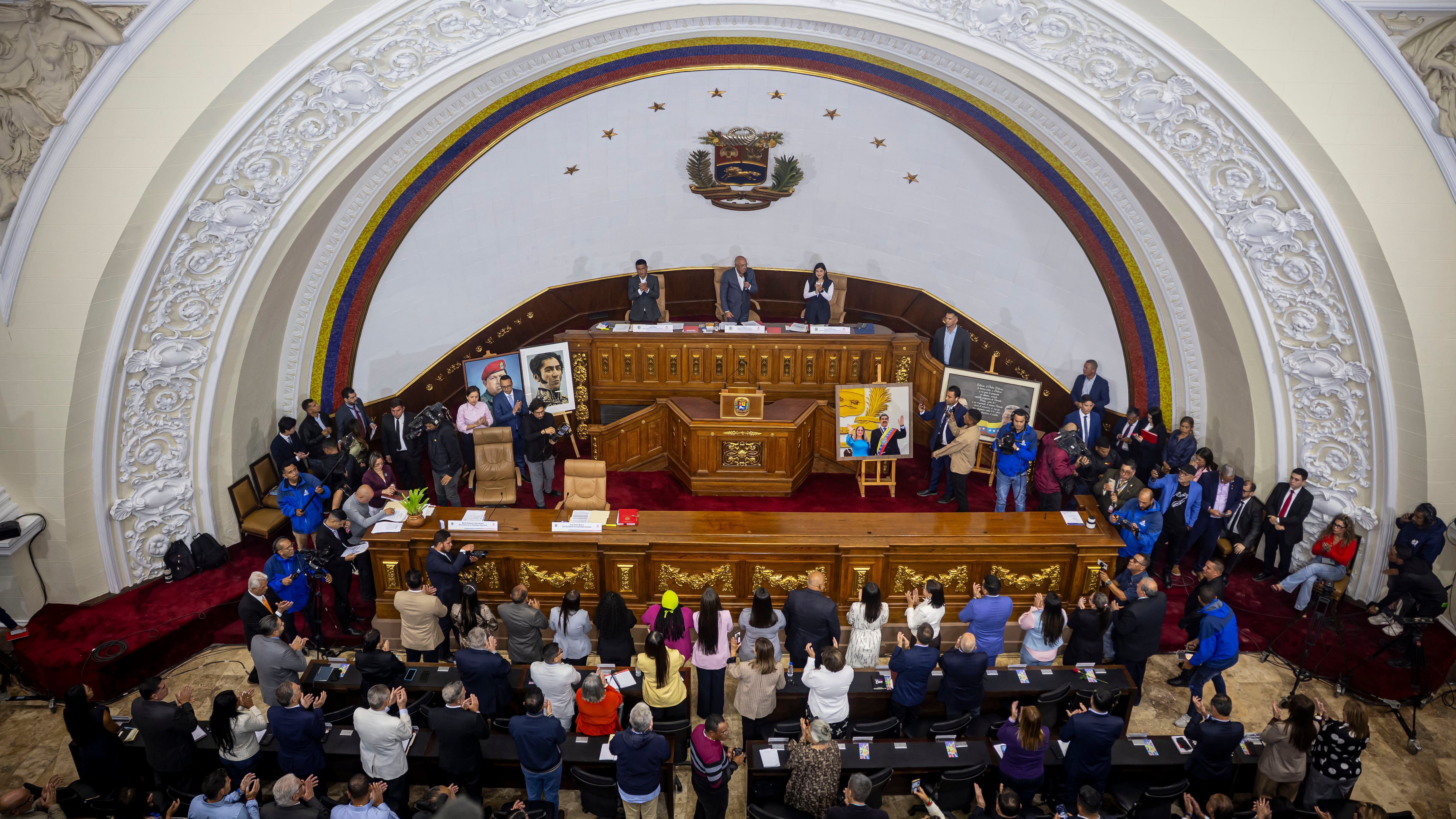 Non-transparent laws: Venezuela’s judicial reform arouses suspicion